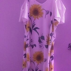 Sunflower Dress Size Large